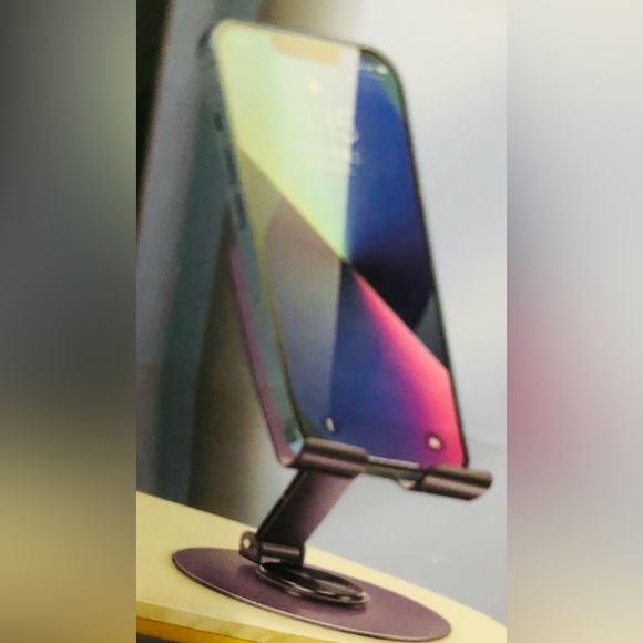 Craftsmanship Desktop Bracket Mobile Phone /Tablet Stand  gray. 4.7”-13”: - Picture 4 of 6